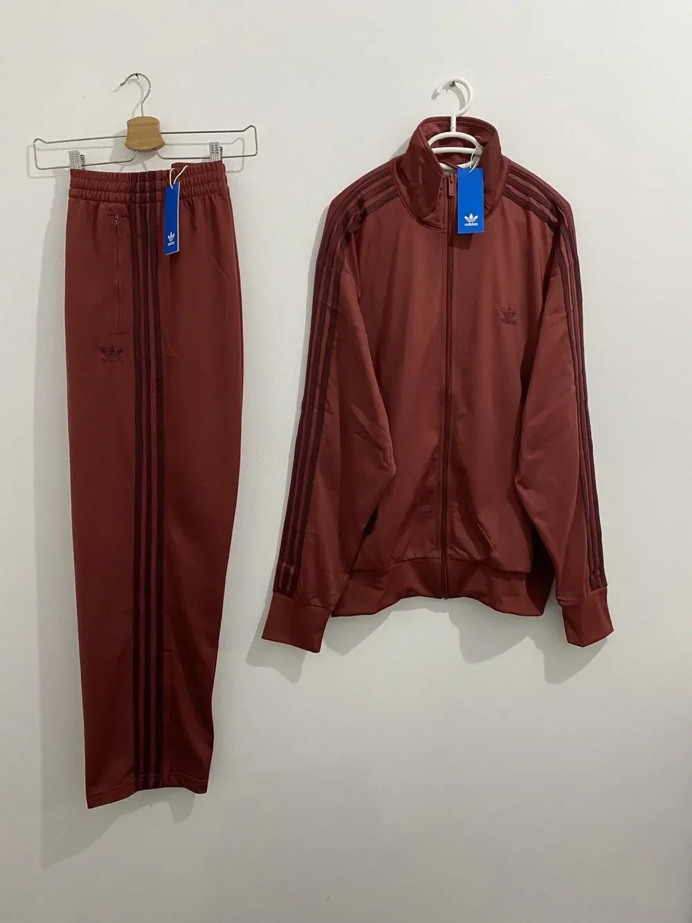 Adidas Originals Classics Firebird Tracksuit Preloved Ruby Size L JP2545 JP2541